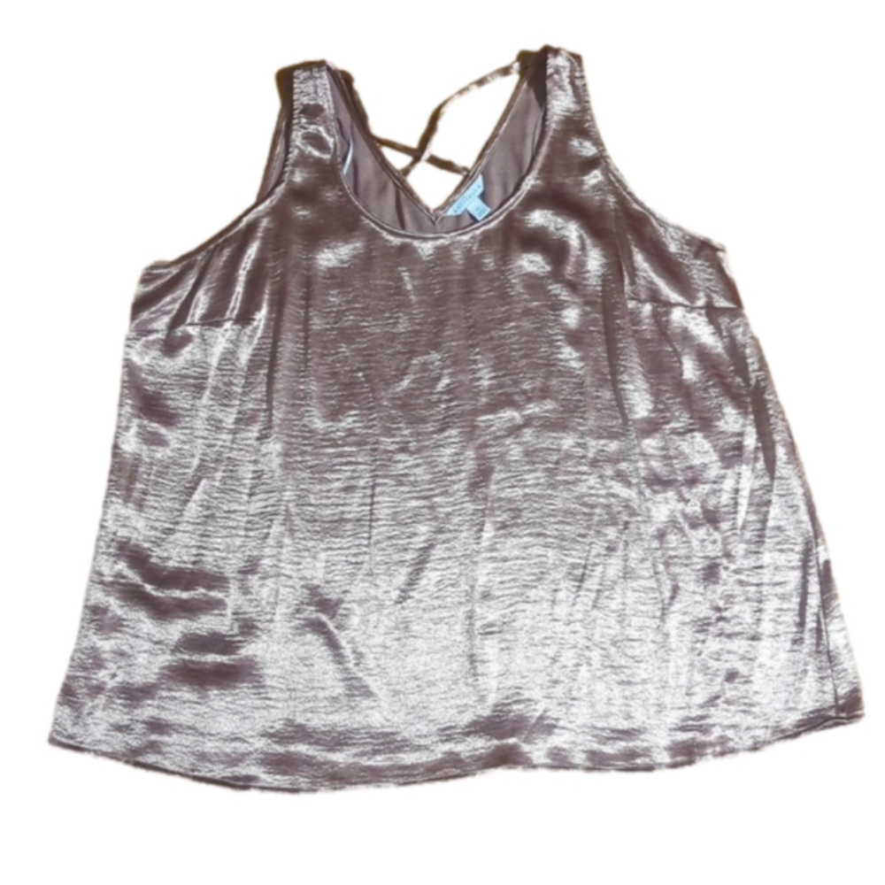 Boutique rose gold 2X shiny flowy tank